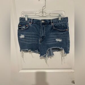 Love Tree denim shorts size L